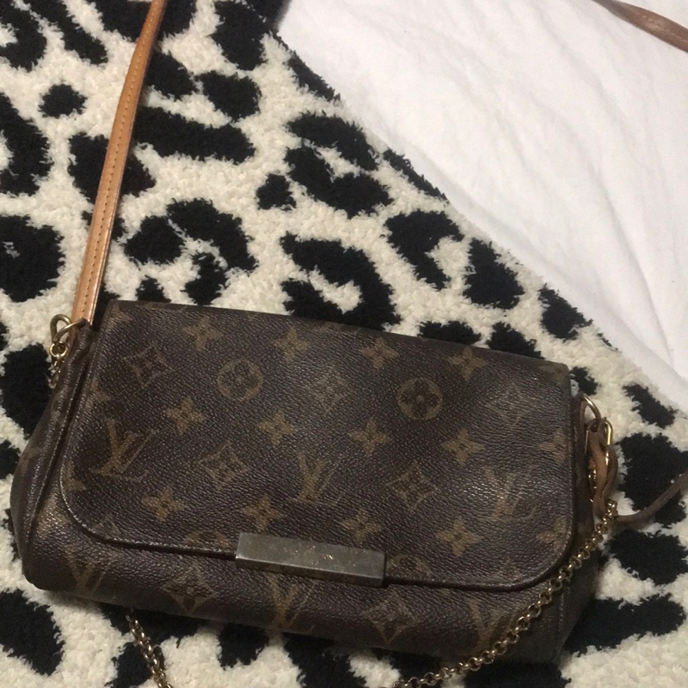 Louis Vuitton favorite pm